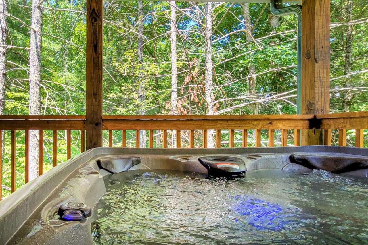 Вилла Misty Mountain Retreat Севьервилл Экстерьер фото