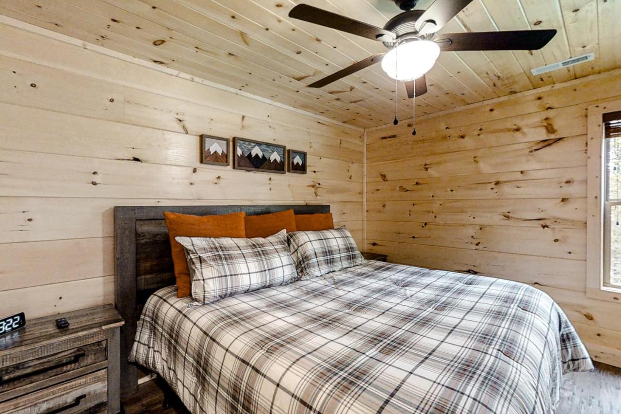 Вилла Misty Mountain Retreat Севьервилл Экстерьер фото