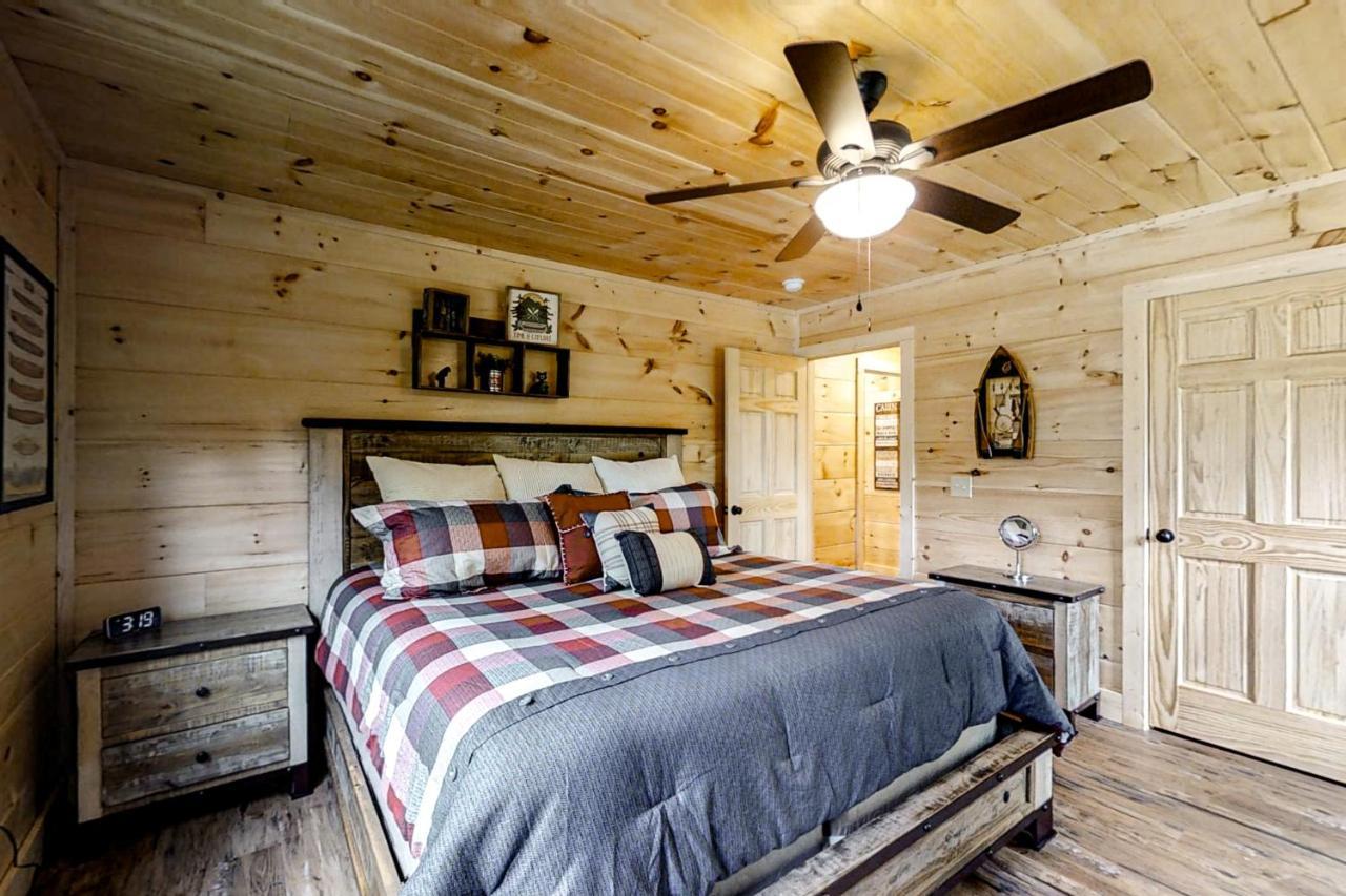 Вилла Misty Mountain Retreat Севьервилл Экстерьер фото