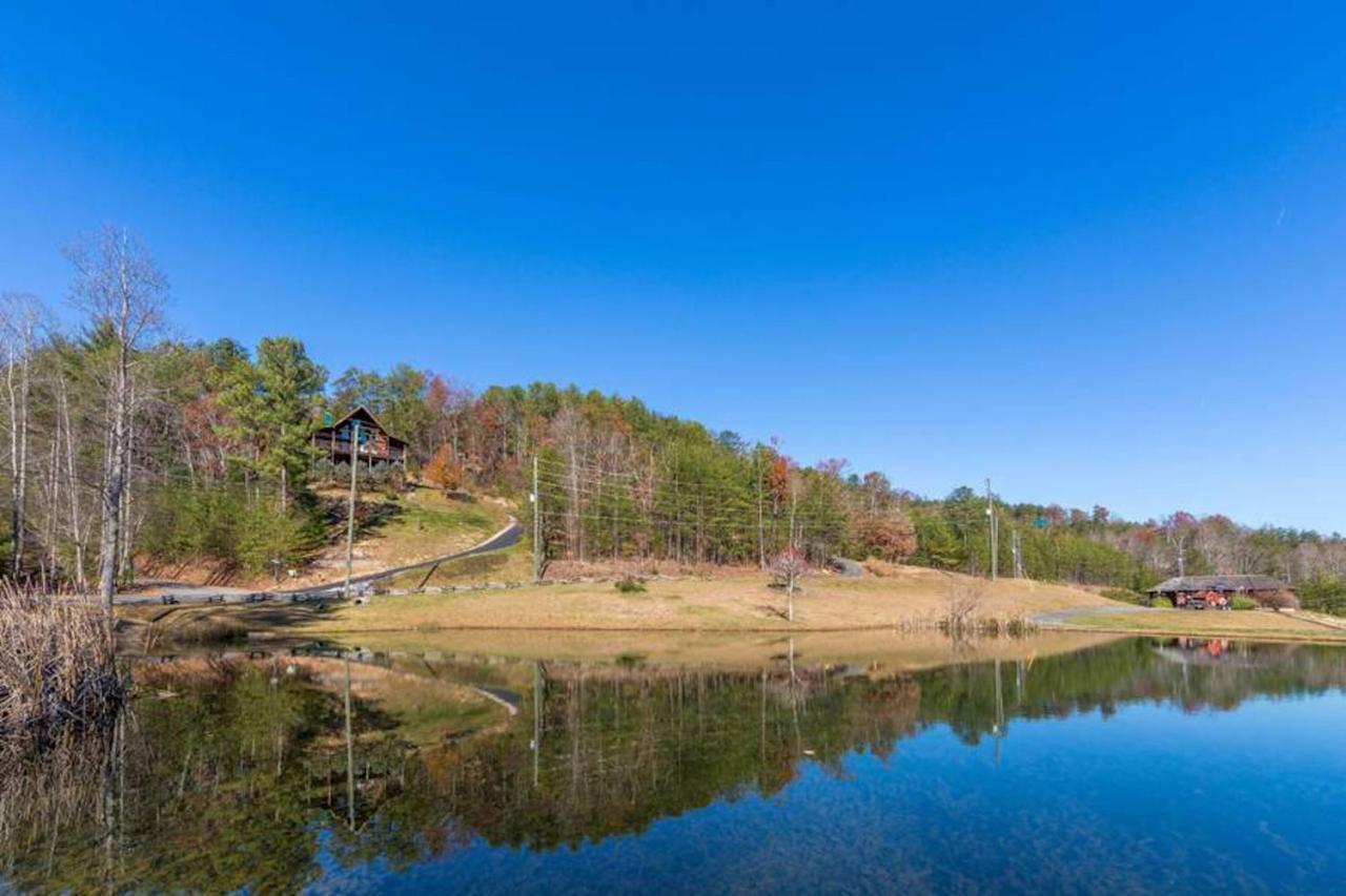 Вилла Misty Mountain Retreat Севьервилл Экстерьер фото